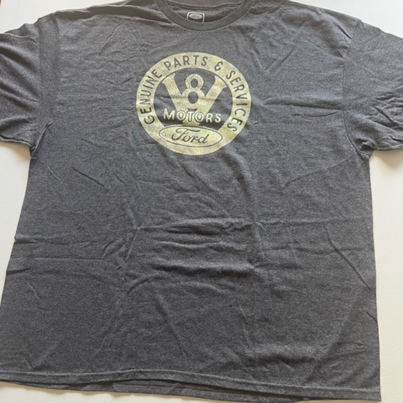 Men’s T-Shirt X-Large Ford Official Licensed Product  “Genuine Parts & Service” - Picture 1 of 6